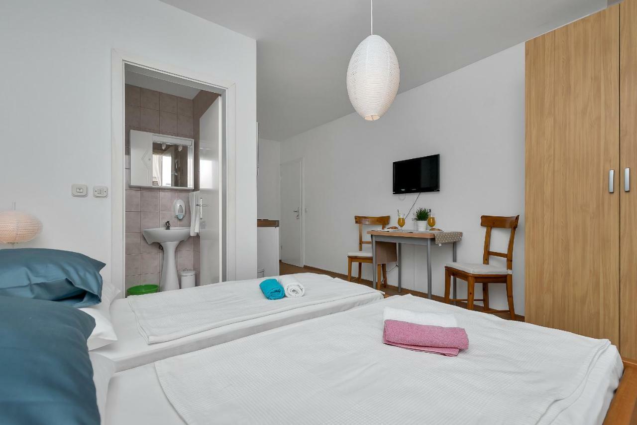 Apartments Marija マカルスカ エクステリア 写真